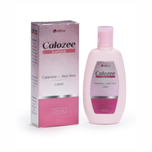 Calozee-Lotion (Calamine + Light liquid paraffin + Aloe Vera, 100 ml Lotion,Metallic box with special shaped bottle, Rose Fragrance)